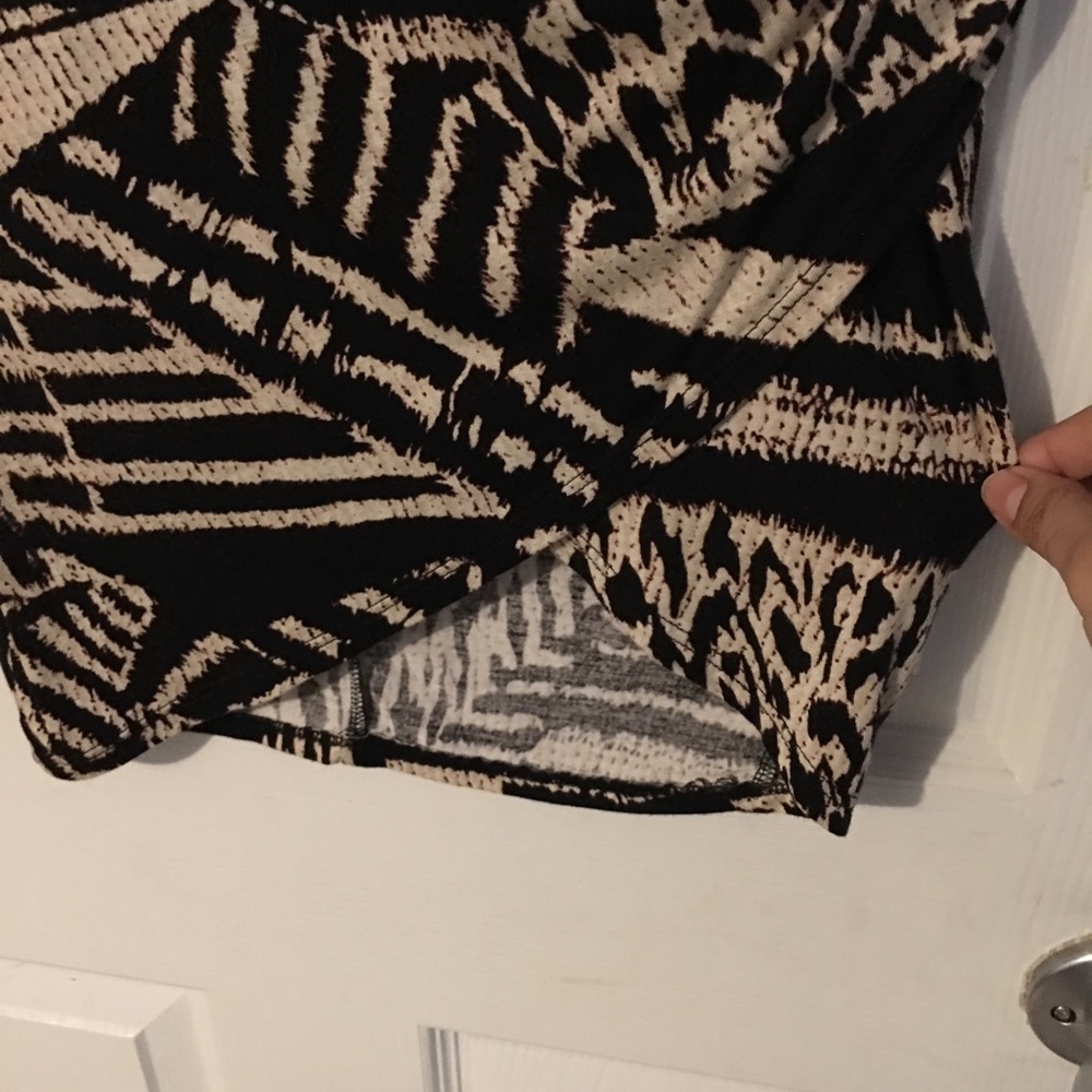 ANIMAL PRINTER DRESS SIZE M - Picture 2 of 5